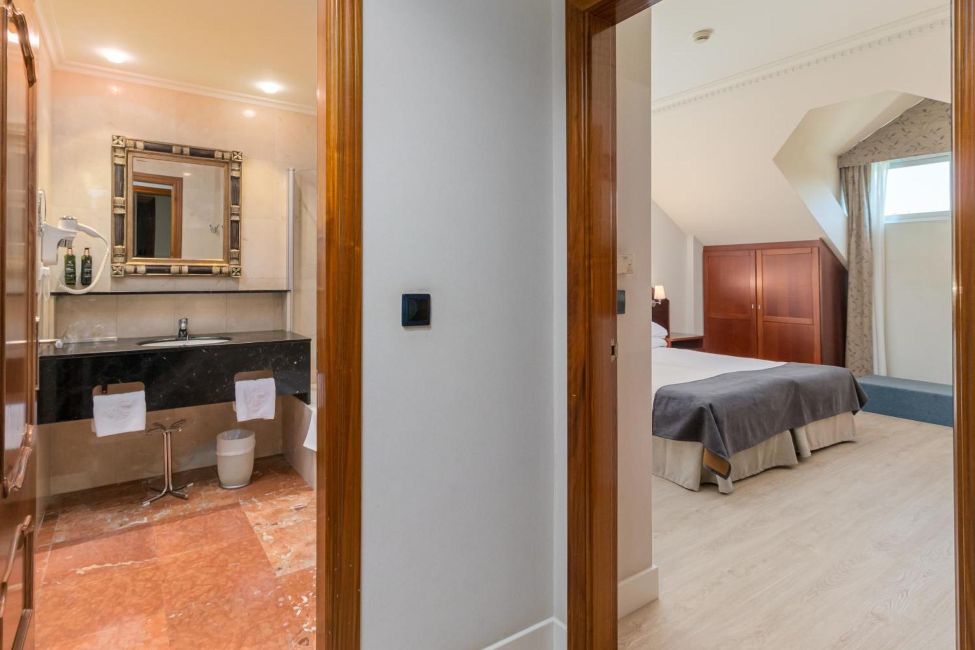 Hotel Milagros Golf Моґро Екстер'єр фото