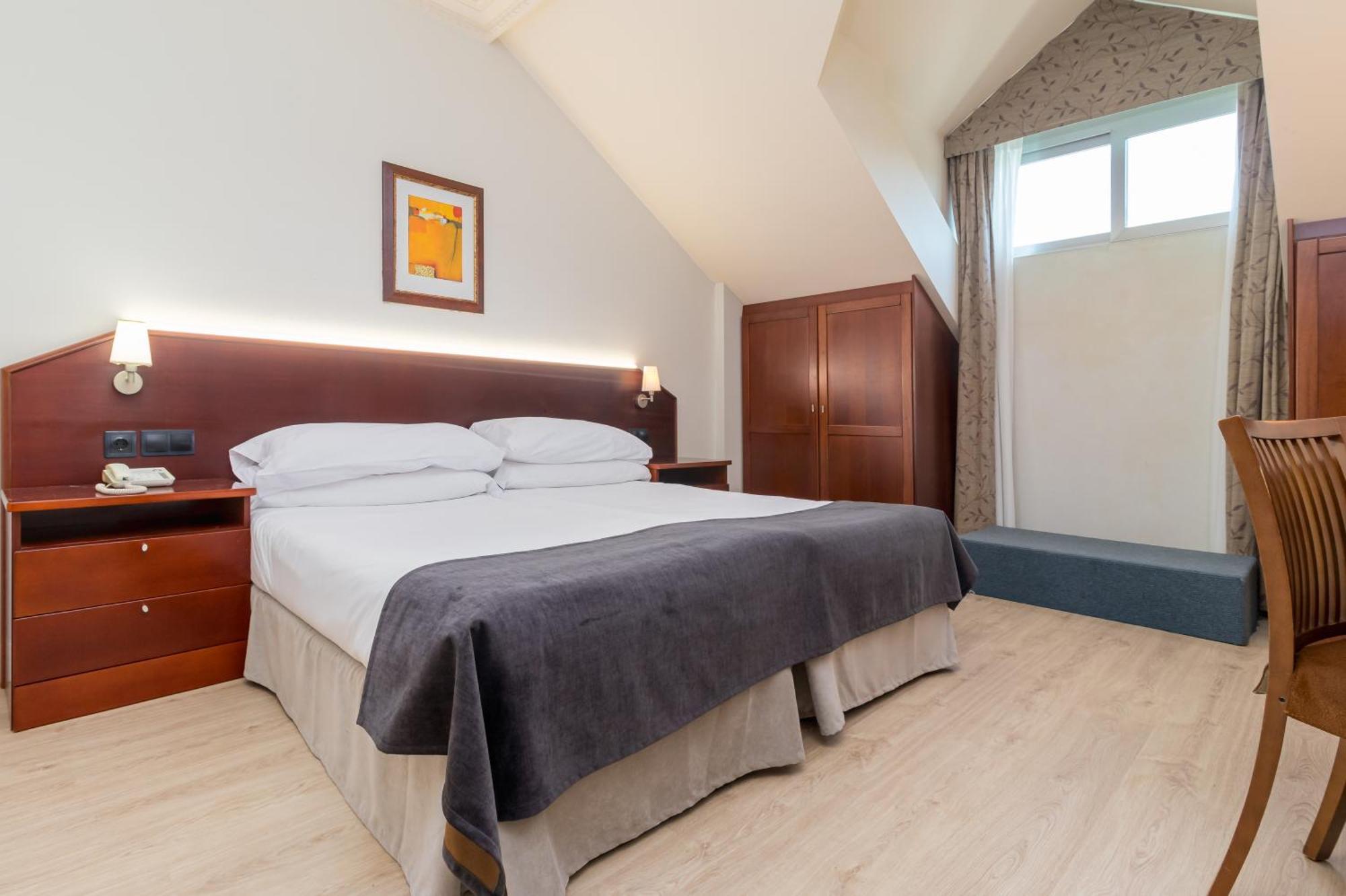 Hotel Milagros Golf Моґро Екстер'єр фото
