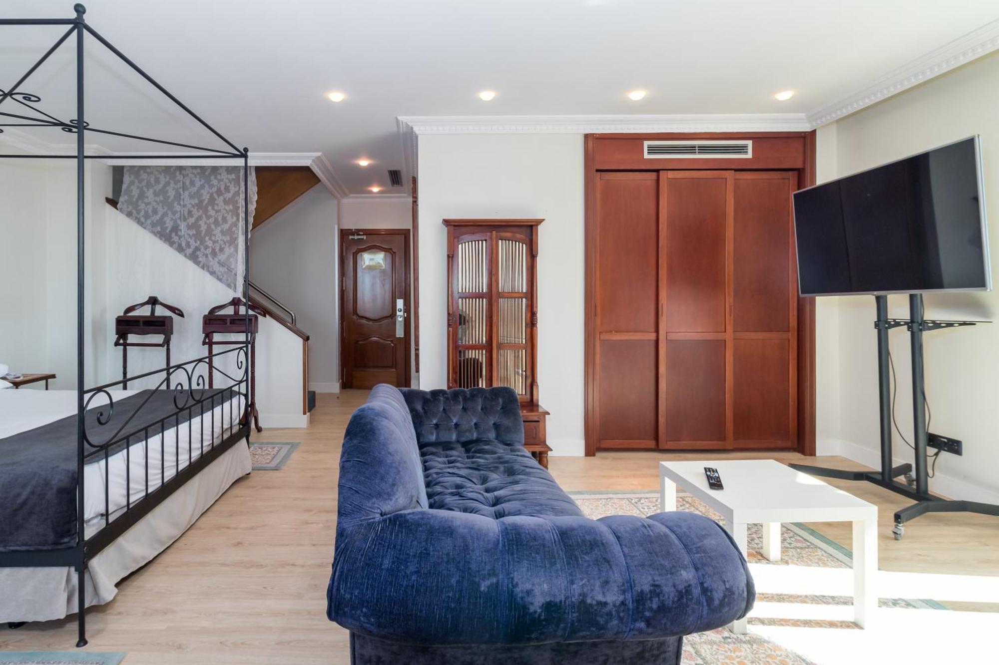 Hotel Milagros Golf Моґро Екстер'єр фото
