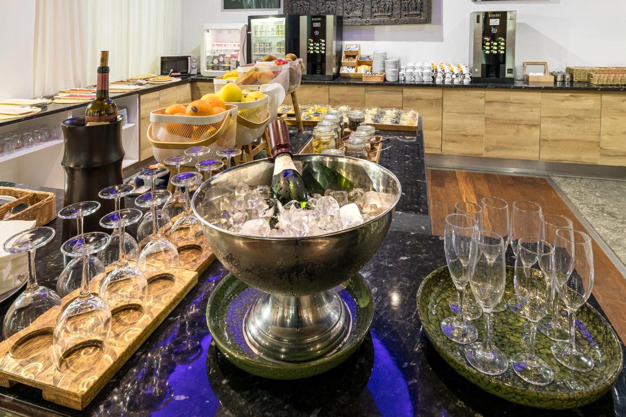 Hotel Milagros Golf Моґро Екстер'єр фото