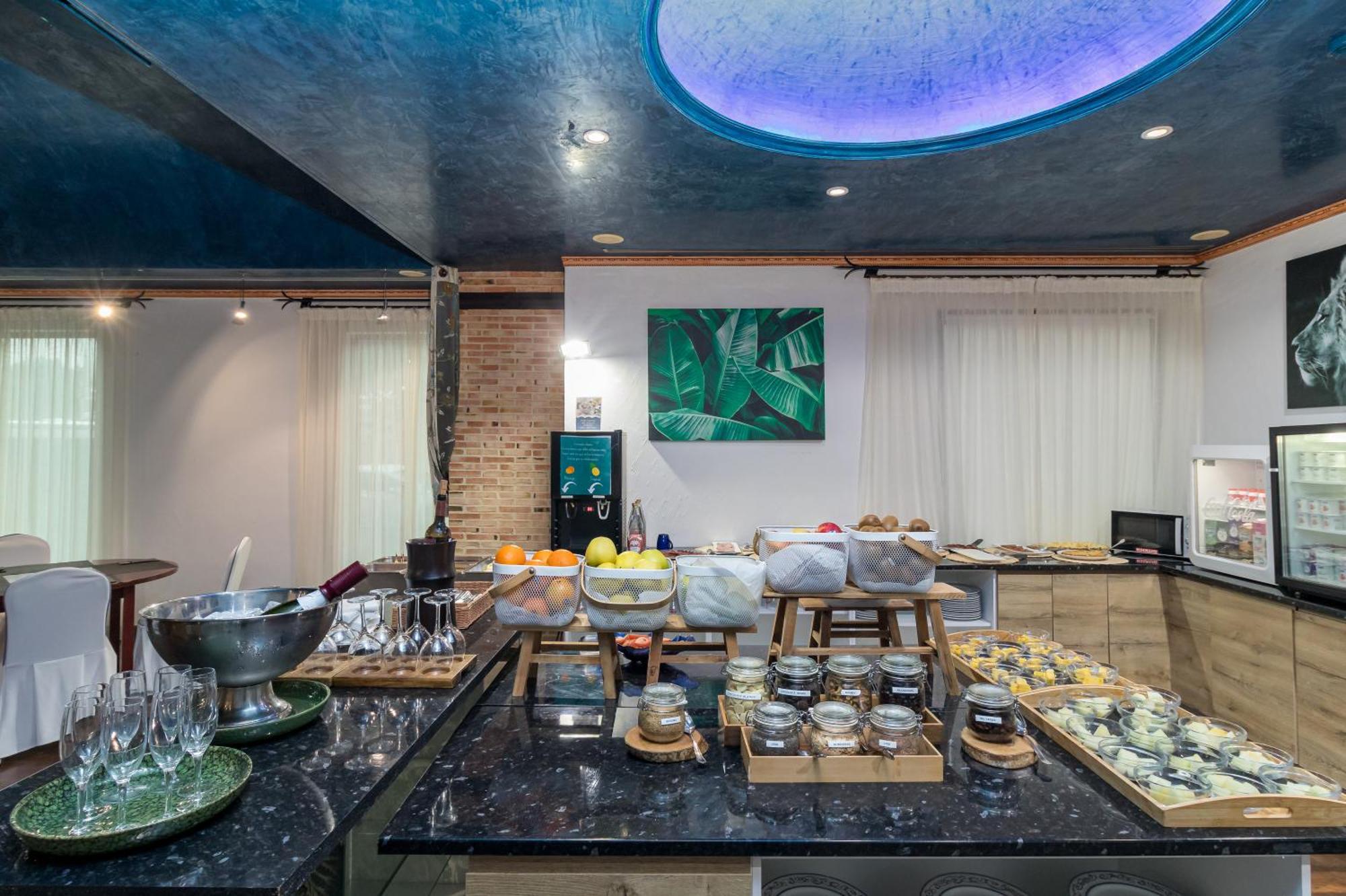 Hotel Milagros Golf Моґро Екстер'єр фото